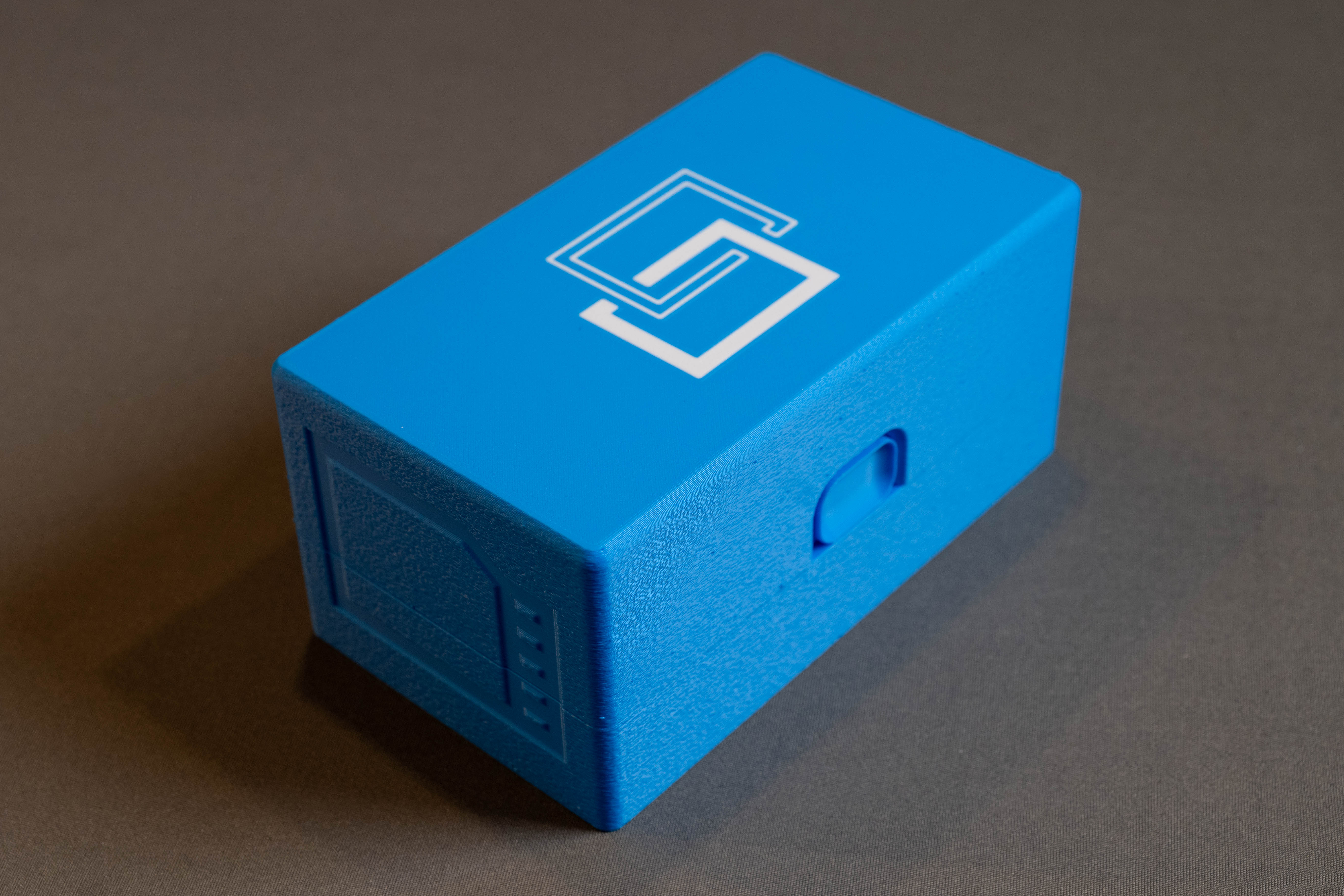 Blue basic 3D printed poker chip storage box